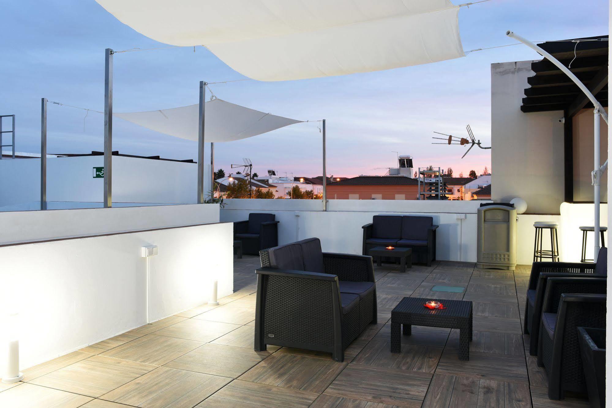 Hostal Boutique El Patio Lepe Esterno foto
